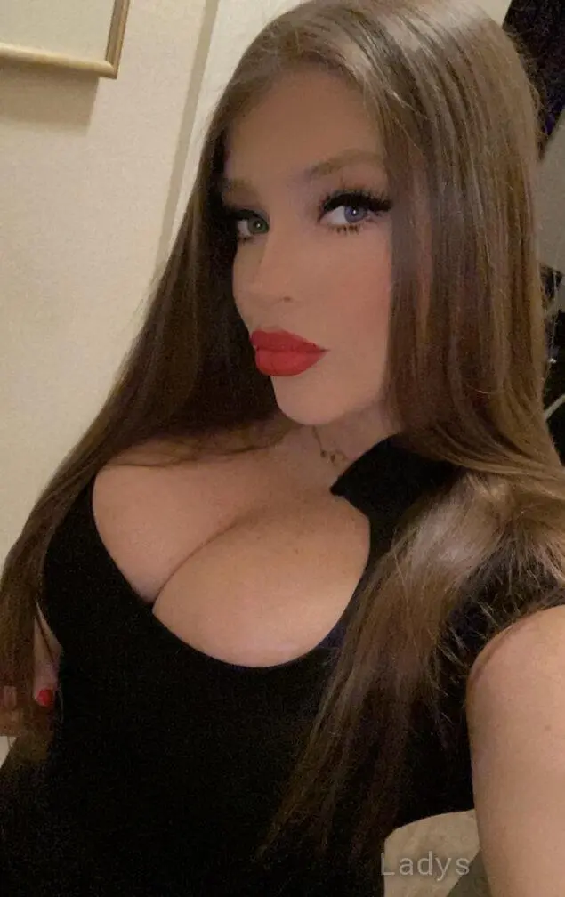 Mia Rose, 27 years beautiful nude Washington DC escorts girl, height 164 sm, Weight 56 kg