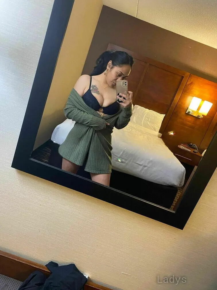 NaLa Rockstar, 25 years beautiful nude Washington DC escorts girl, height 160 sm, Weight 60 kg