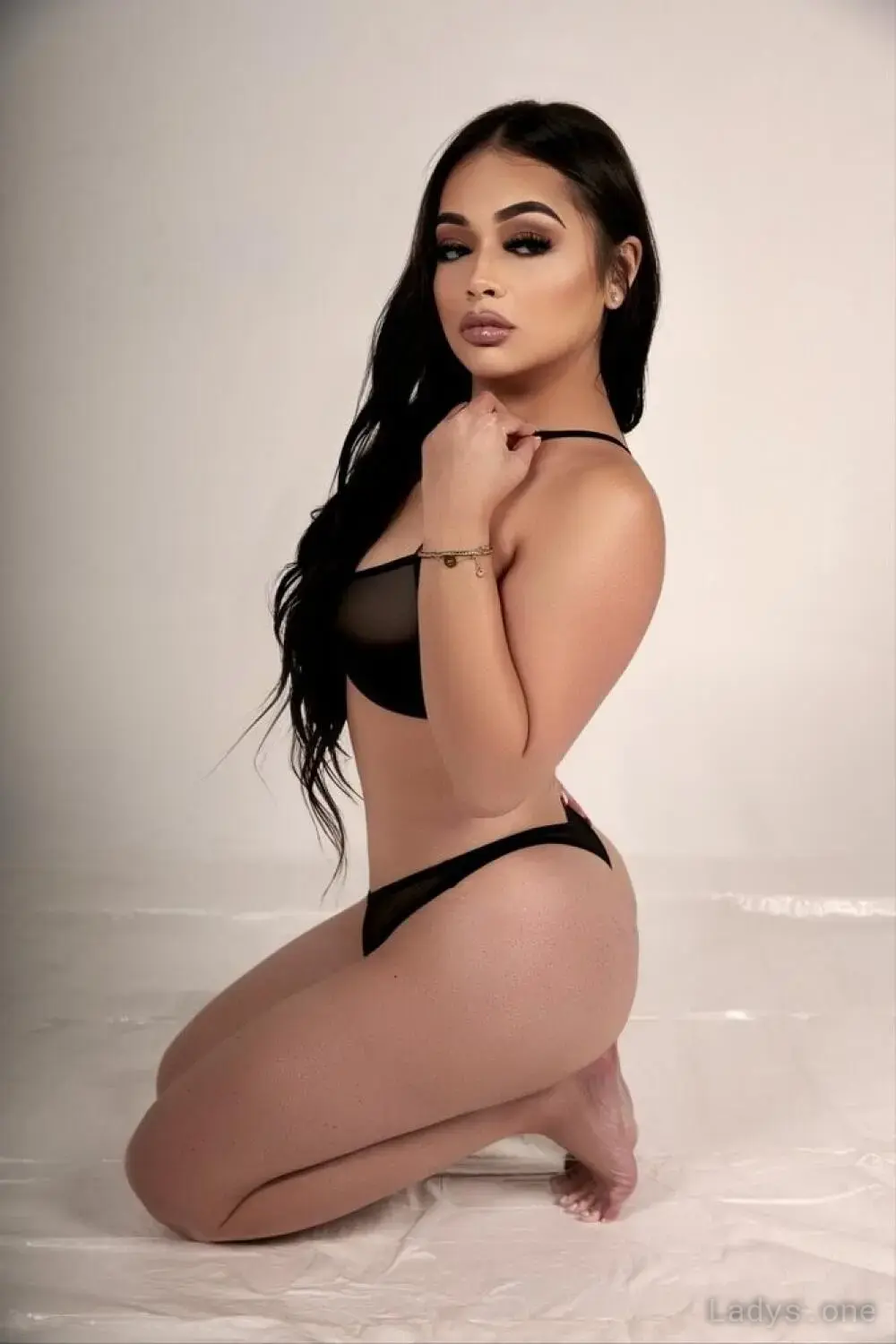 DESTINY, 25 years beautiful nude West Palm Beach escorts girl, height 158 sm, Weight 57 kg