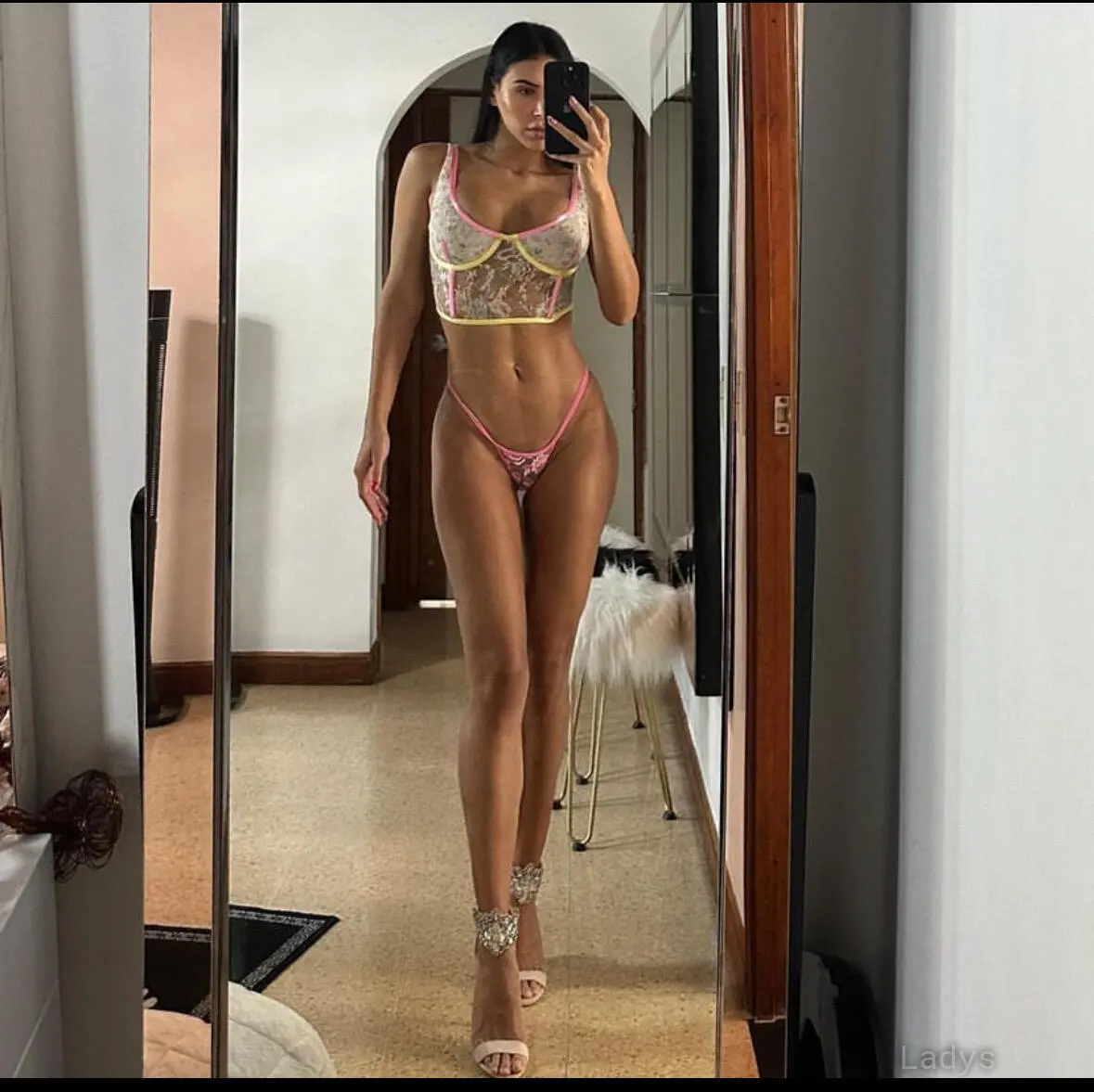 Katie, 25 years beautiful nude West Palm Beach escorts girl, height 186 sm, Weight 53 kg
