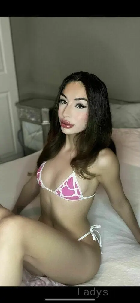 Nina, 23 years beautiful nude West Palm Beach escorts girl, height 167 sm, Weight 48 kg