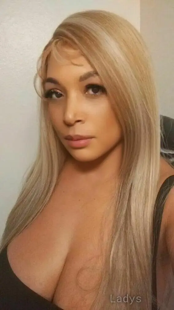 Victoria Secret, 33 years beautiful nude West Palm Beach escorts girl, height 173 sm, Weight 73 kg