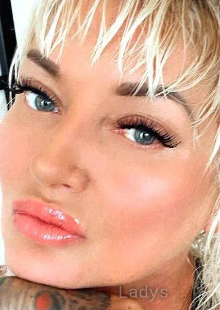 Eva, 38 years old Wien escort girl with big tits, height 167 sm, Weight  kg