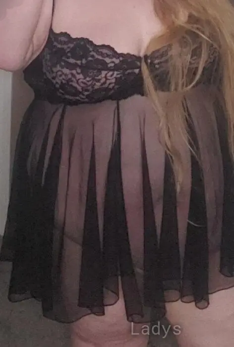 Tiffany James, 30 years beautiful nude Winnipeg escorts girl, height 162 sm, Weight 91 kg