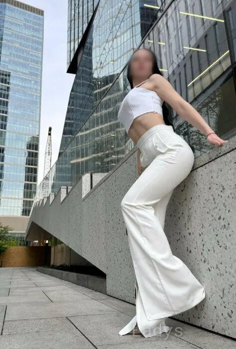 Diana, 22 years beautiful nude Wroclaw escorts girl, height 170 sm, Weight 49 kg