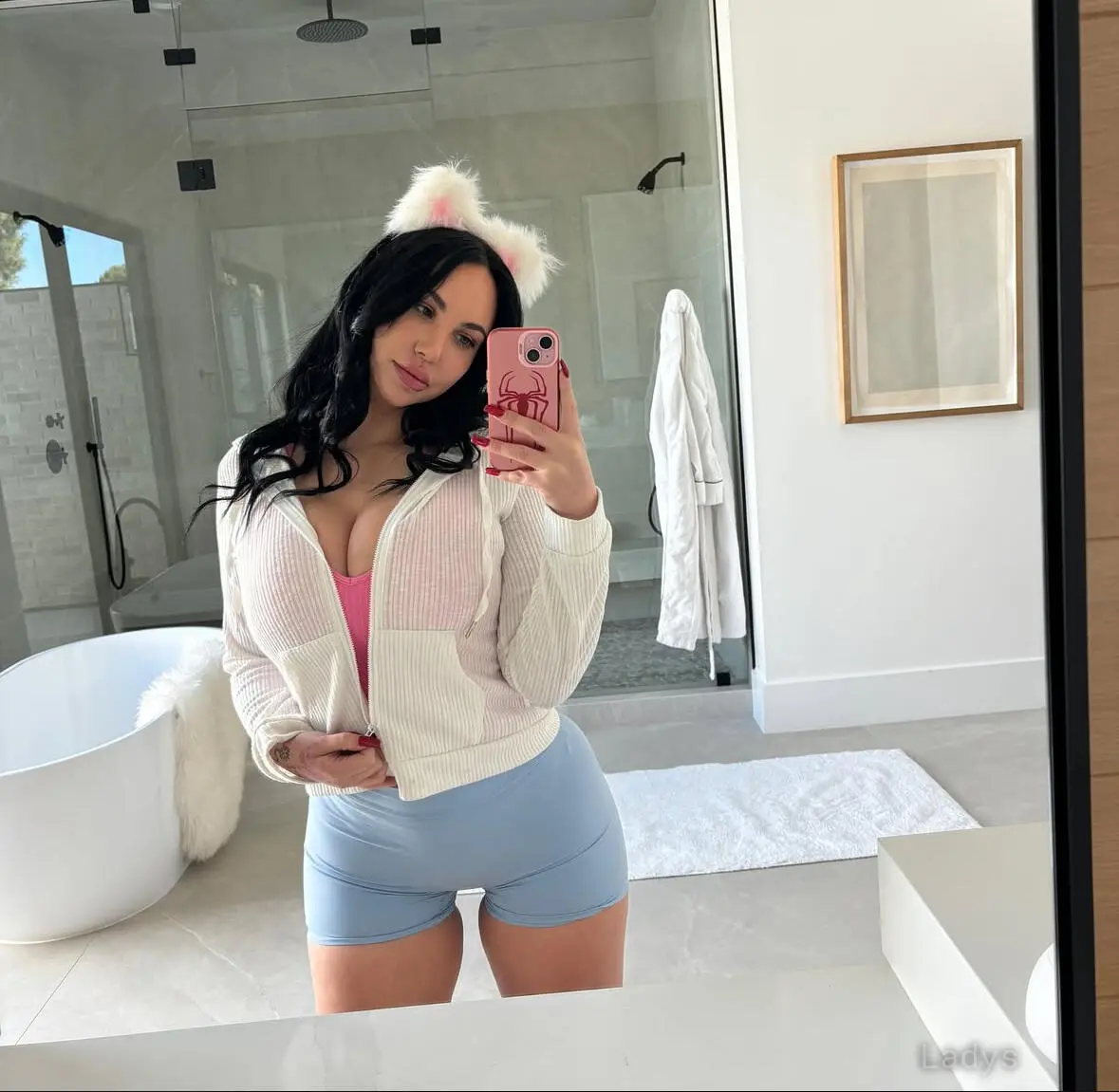 New in town ready to ease your stress, 24 years beautiful nude Yakima escorts girl, height 157 sm, Weight 40 kg