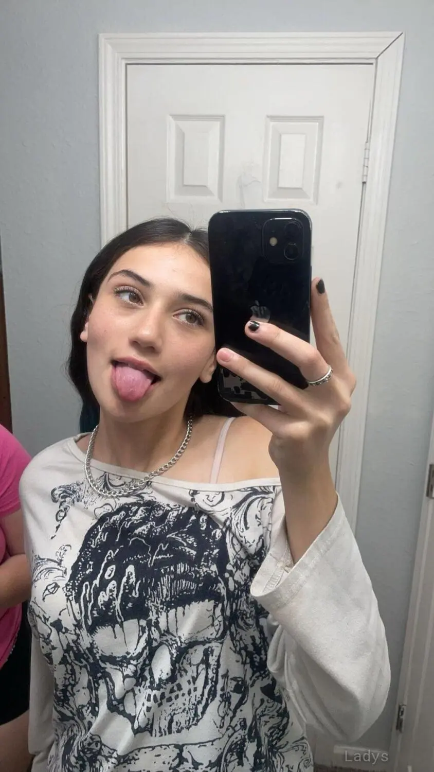 Macy, years beautiful nude Yanbu escorts girl, height sm, Weight kg