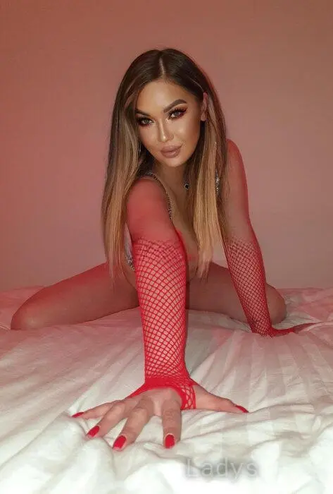 Nicol, 31 years beautiful nude Yerevan escorts girl, height 160 sm, Weight 52 kg