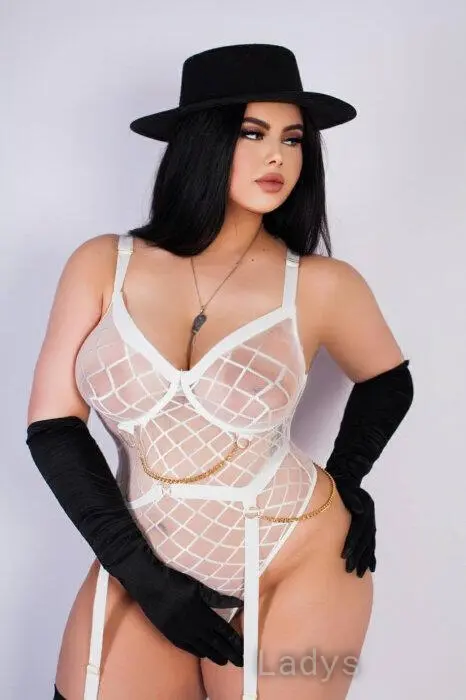 Olga, 21 years beautiful nude Yerevan escorts girl, height 165 sm, Weight 86 kg