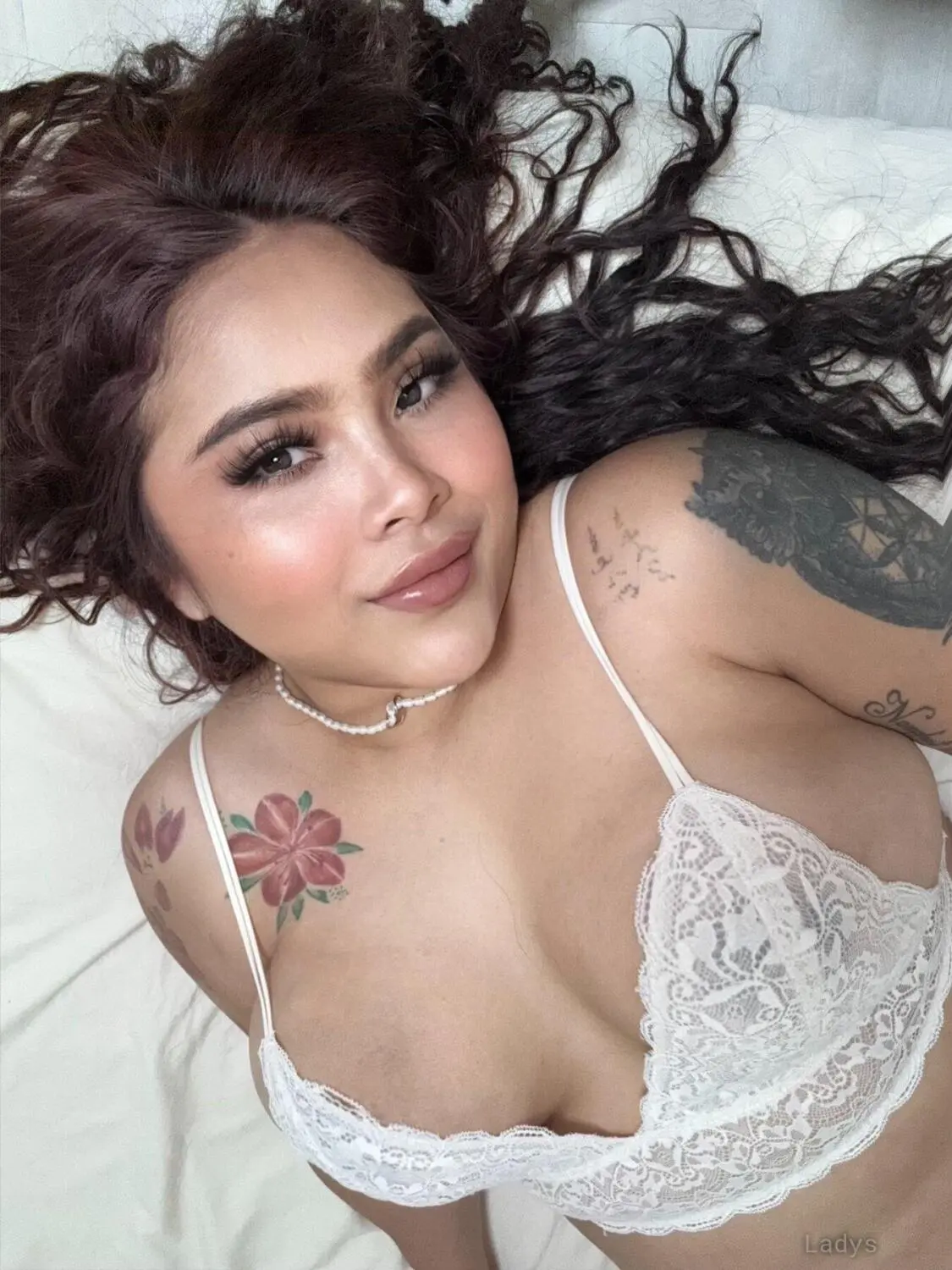 Isabella, 32 years old Yokosuka escort girl with big tits, height 161 sm, Weight kg