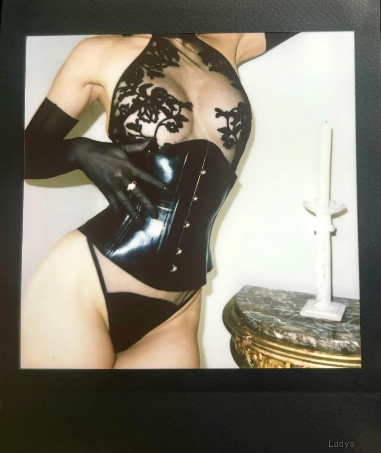 Zixuan, 26 years old Zagreb escort girl with big tits, height 168 sm, Weight kg