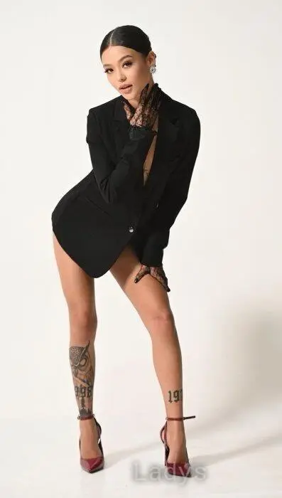 Ayla, 23 years beautiful nude Zagreb escorts girl, height 166 sm, Weight 56 kg