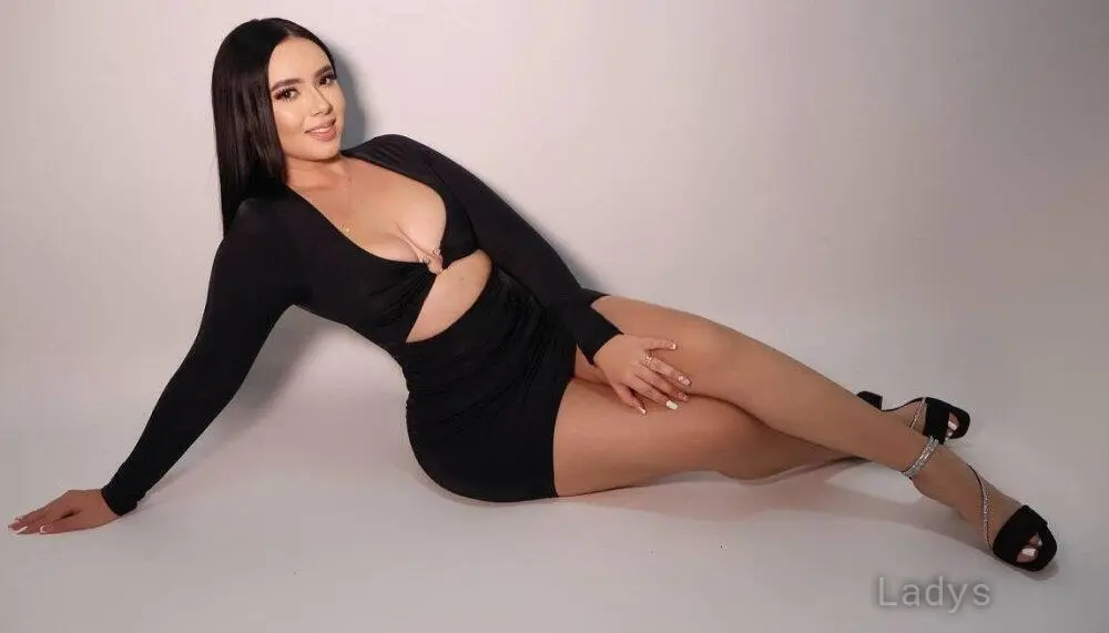 Melany, 24 years beautiful nude Zagreb escorts girl, height 179 sm, Weight 68 kg