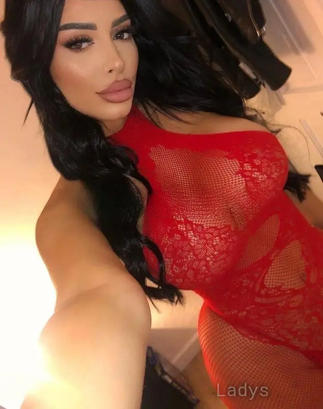 Grace, 27 years beautiful nude Zurich escorts girl, height 168 sm, Weight 50 kg